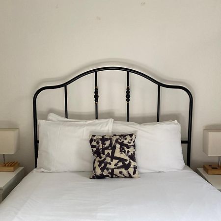 Stay In The Heart Of Soho Лондон Екстериор снимка